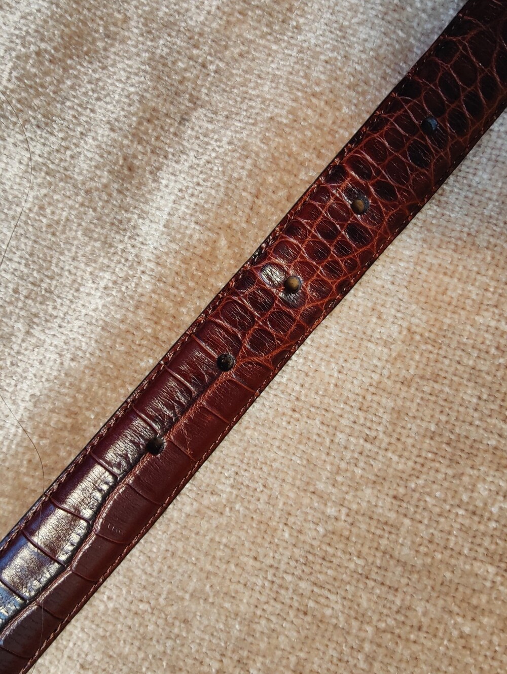 Ralph Lauren Croc-Embossed Leather Belt with Gold Buckle Marks RL 67, Size M - Picture 9 of 12
